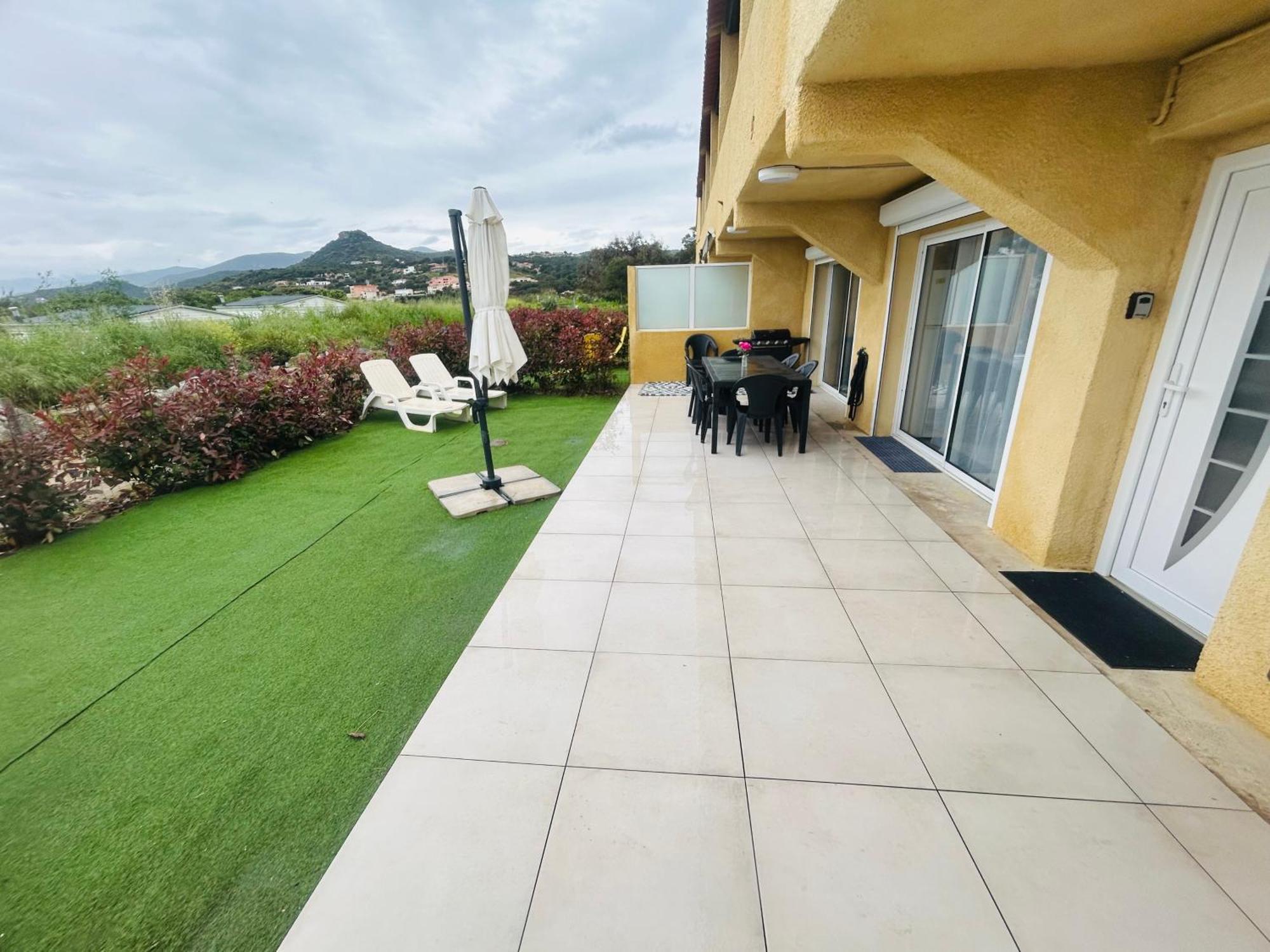 La Belle Vie F4 Bord De Plage Avec Jardin Calcatoggio  Exterior photo